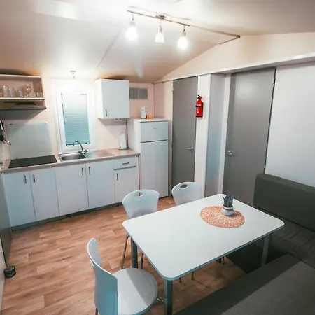 With 2 Thermal Riviera Tickets